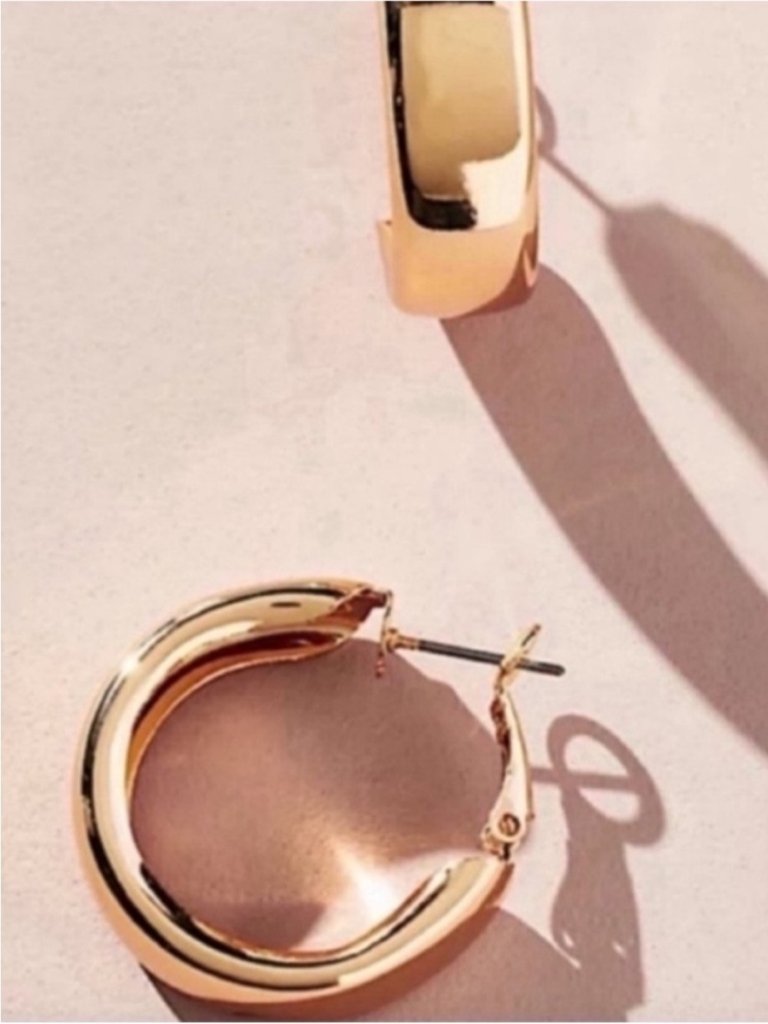 New! Anthropologie Cannes Gold Wide Hoop Earrings (1051) Nwot